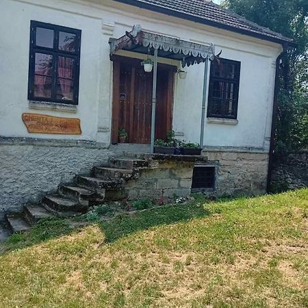 Country House Pivnica Milic Rogljevo Apartment Екстериор снимка