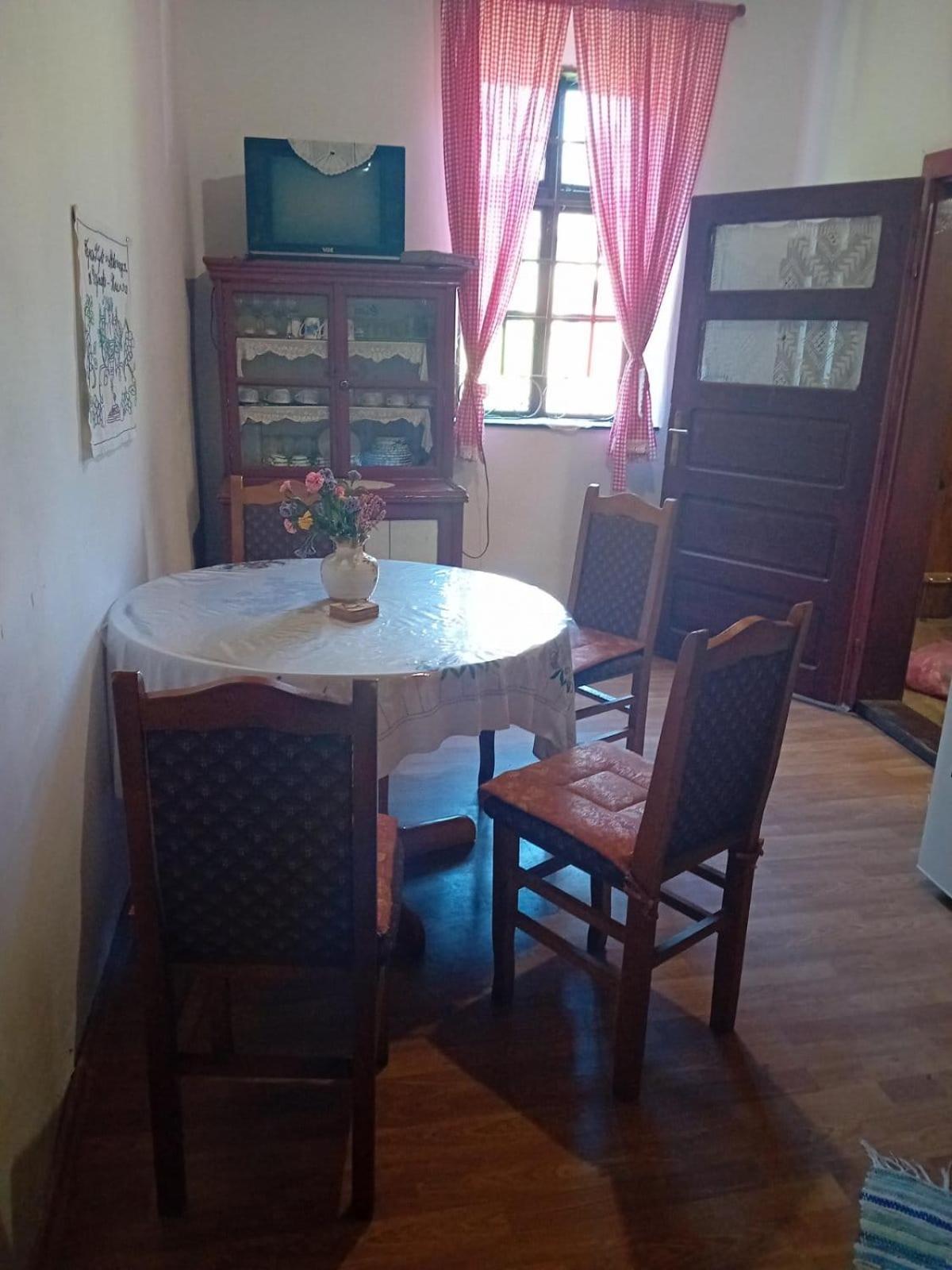Country House Pivnica Milic Rogljevo Apartment Екстериор снимка